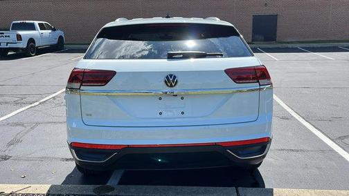 2020 Volkswagen Atlas Cross Sport 2.0T SE