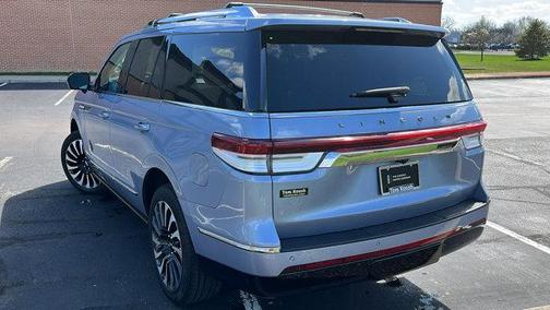 2024 Lincoln Navigator Black Label