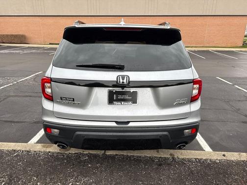 2020 Honda Passport Elite