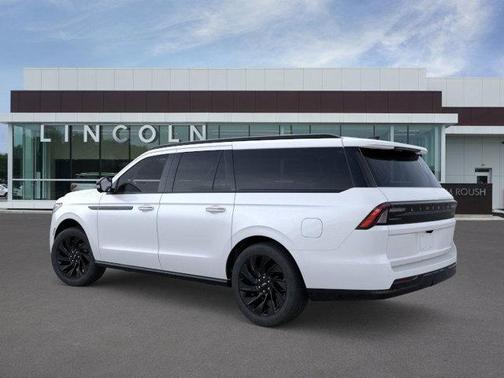 2025 Lincoln Navigator L Reserve
