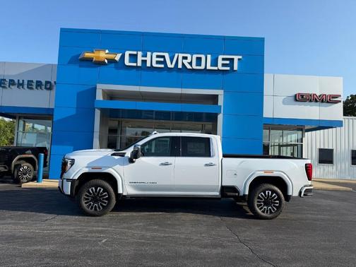 Glacier White 2026 GMC Sierra 2500 Denali Ultimate