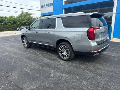 Sterling 2026 GMC Yukon XL Denali