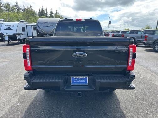 2024 Ford F-350 LARIAT SUPER DUTY
