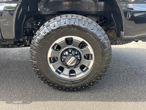 2024 Ford F-350 LARIAT SUPER DUTY