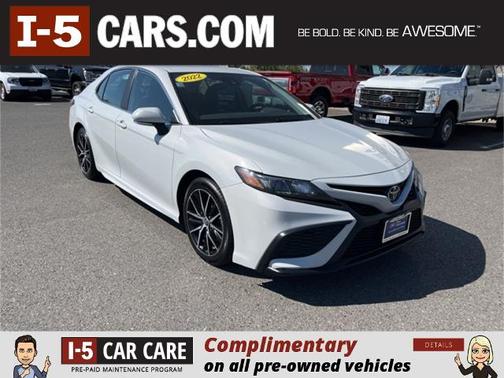 2022 Toyota Camry SE