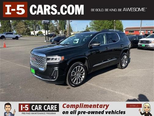 2023 GMC Acadia DENALI
