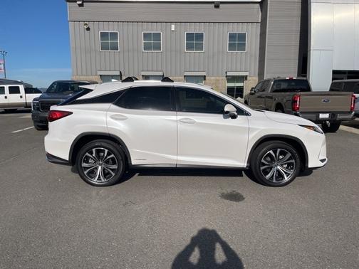 2022 Lexus RX 450h BASE