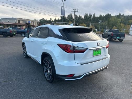 2022 Lexus RX 450h BASE