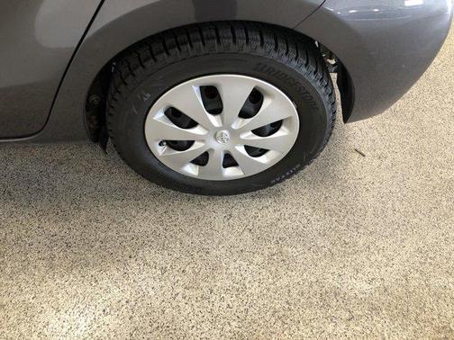 2014 Toyota Prius c Two