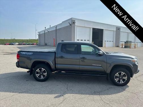 2016 Toyota Tacoma TRD Sport