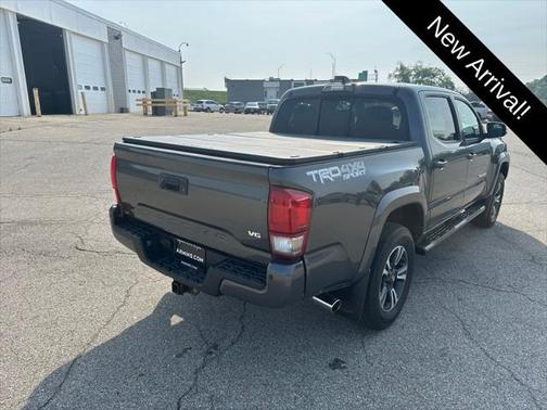 2016 Toyota Tacoma TRD Sport
