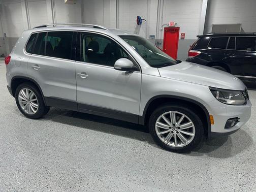 2012 Volkswagen Tiguan SE