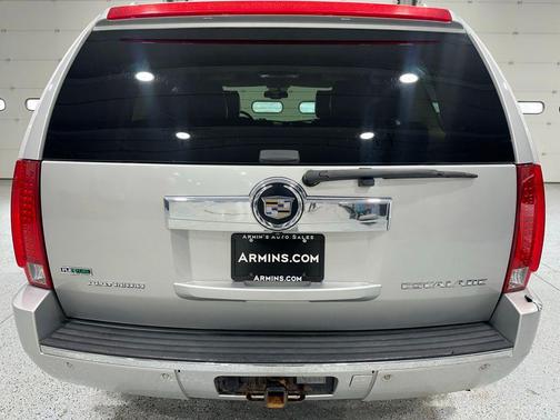 2011 Cadillac Escalade Platinum Edition