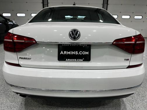 2016 Volkswagen Passat 1.8T S
