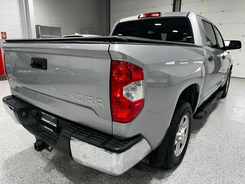 2017 Toyota Tundra SR5