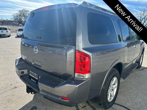 2013 Nissan Armada SV