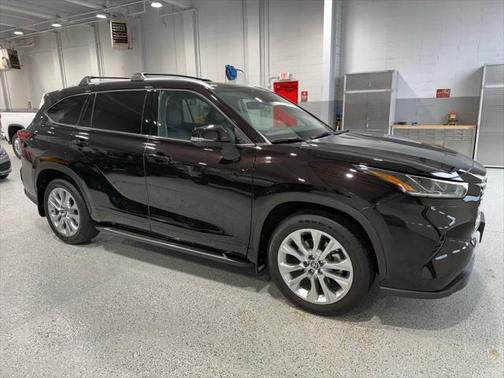 2021 Toyota Highlander Hybrid Limited