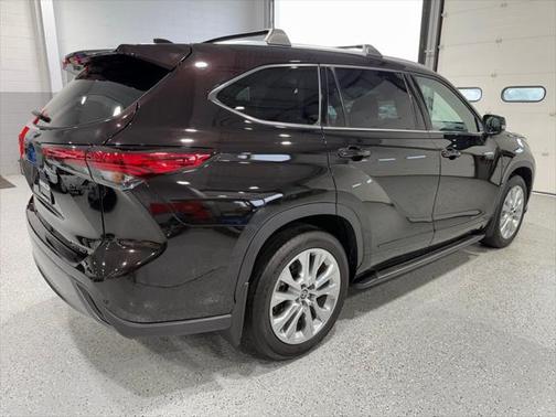 2021 Toyota Highlander Hybrid Limited