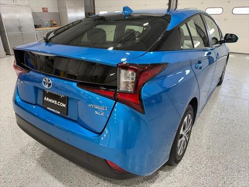 2020 Toyota Prius XLE
