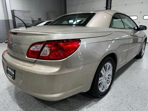 Light Sandstone Metallic Clearcoat/Black Vinyl Top 2008 Chrysler Sebring Base
