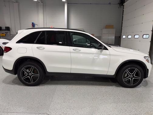 Polar White 2022 Mercedes-Benz GLC 300 4MATIC
