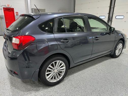 2013 Subaru Impreza 2.0i Premium
