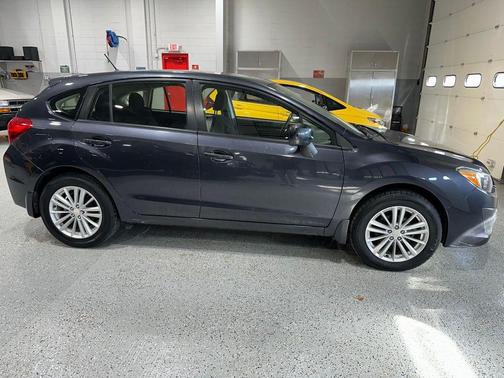 2013 Subaru Impreza 2.0i Premium