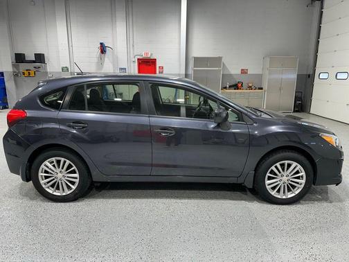 2013 Subaru Impreza 2.0i Premium