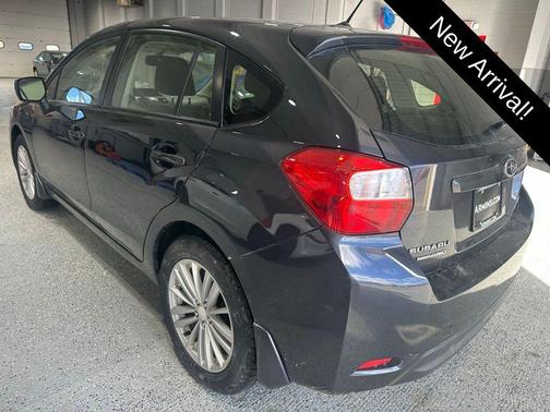 2013 Subaru Impreza 2.0i Premium