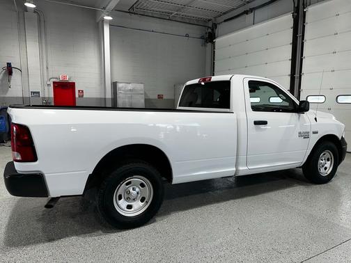 Bright White Clearcoat 2021 RAM 1500 Classic Tradesman