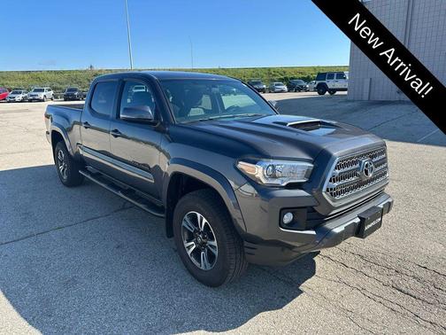 2016 Toyota Tacoma TRD Sport