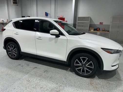 2017 Mazda CX-5 Grand Touring