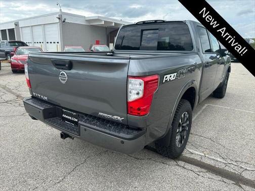 2018 Nissan Titan PRO-4X