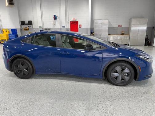 2023 Toyota Prius LE