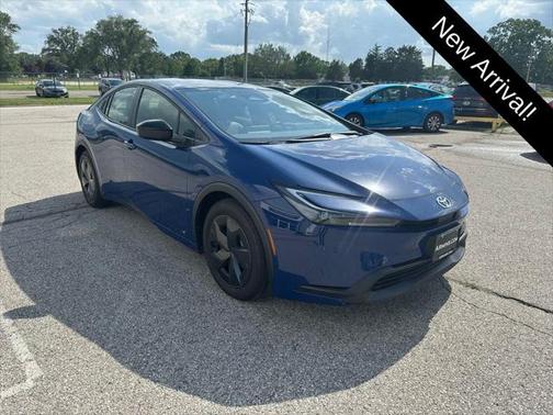 2023 Toyota Prius LE