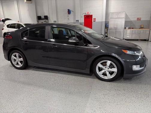 2014 Chevrolet Volt Base