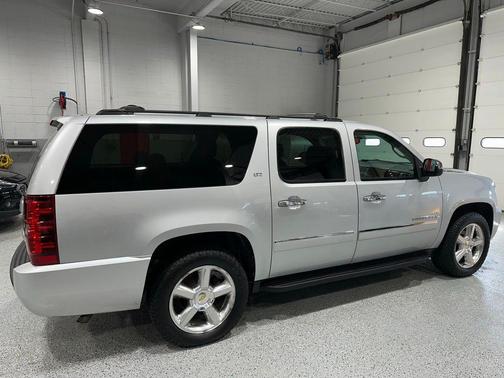 2013 Chevrolet Suburban 1500 LTZ