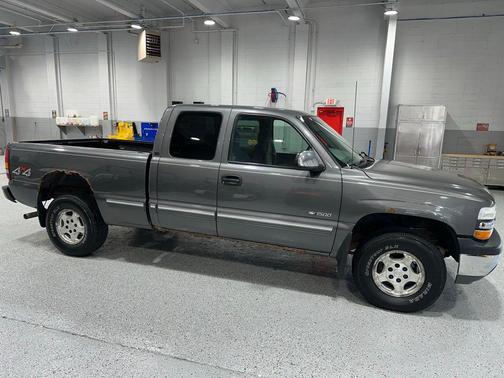 1999 Chevrolet Silverado 1500 LS Extended Cab