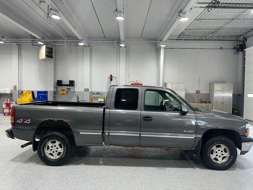 1999 Chevrolet Silverado 1500 LS Extended Cab