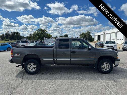 1999 Chevrolet Silverado 1500 LS Extended Cab