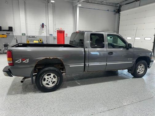 1999 Chevrolet Silverado 1500 LS Extended Cab