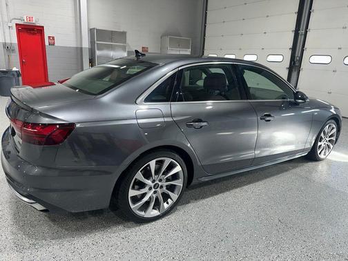 2021 Audi A4 45 S line Premium Plus