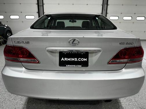 Silver 2005 Lexus ES 330 Base