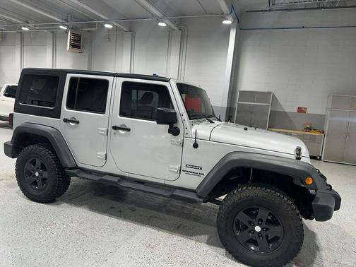 2011 Jeep Wrangler Unlimited Sport