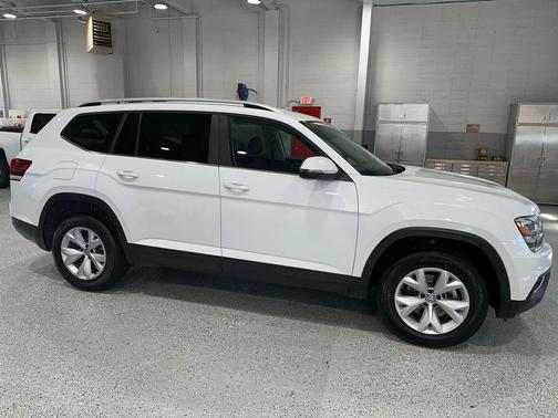 2019 Volkswagen Atlas 3.6L SE w/Technology