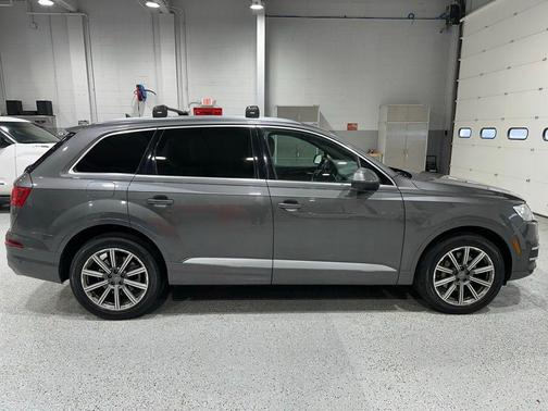 2019 Audi Q7 55 Prestige