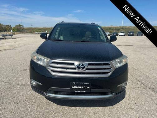 2013 Toyota Highlander SE