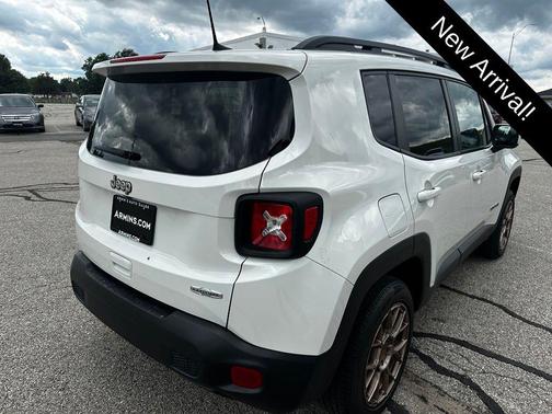 Alpine White Clearcoat 2020 Jeep Renegade Latitude