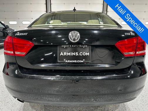 Black 2014 Volkswagen Passat 1.8T Auto SE w/Sunroof & Nav