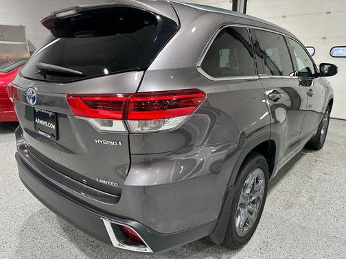 2017 Toyota Highlander Hybrid Platinum